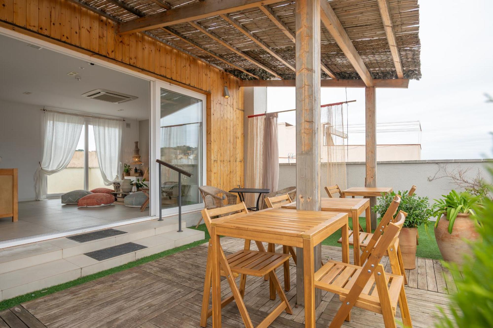 סאן פליו דה גיסולס Hostal Boutique Es Portalet מראה חיצוני תמונה